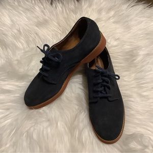 Unisex blue loafers NWOT